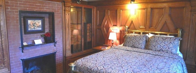 Room 11 – Kingston Room